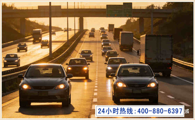 石拐区汽车道路救援电话 (16).jpg 石拐区汽车道路救援电话 (16).jpg